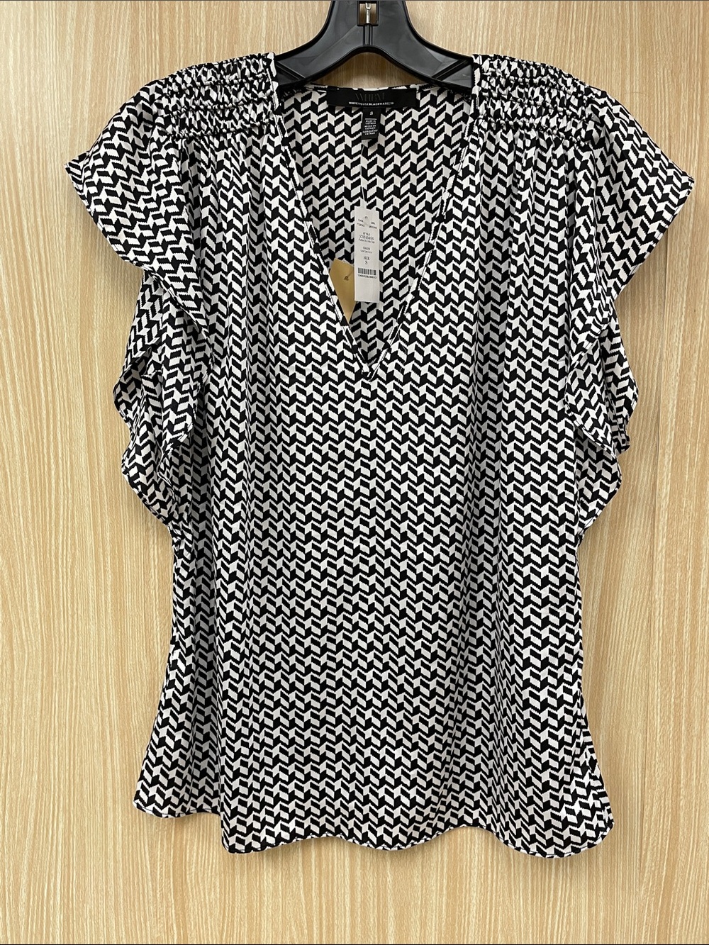 NWT White House Black Market White Print Top Size Small